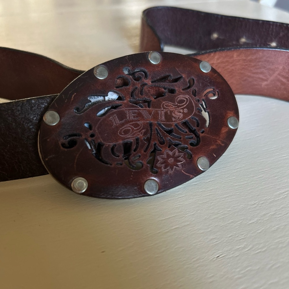 Levi's Red Tab Accessories Leather Belt with Decorative Leather Buckle size 36